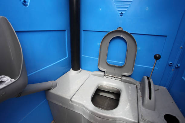 Portable Toilet Options We Offer in Lake Wales, FL